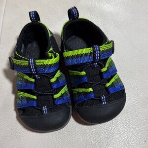 Keen baby shoes